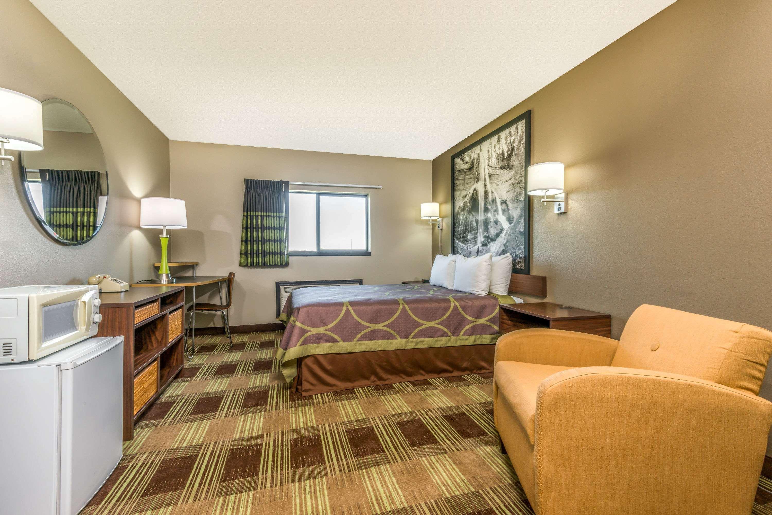 Super 8 By Wyndham Kimball Extérieur photo